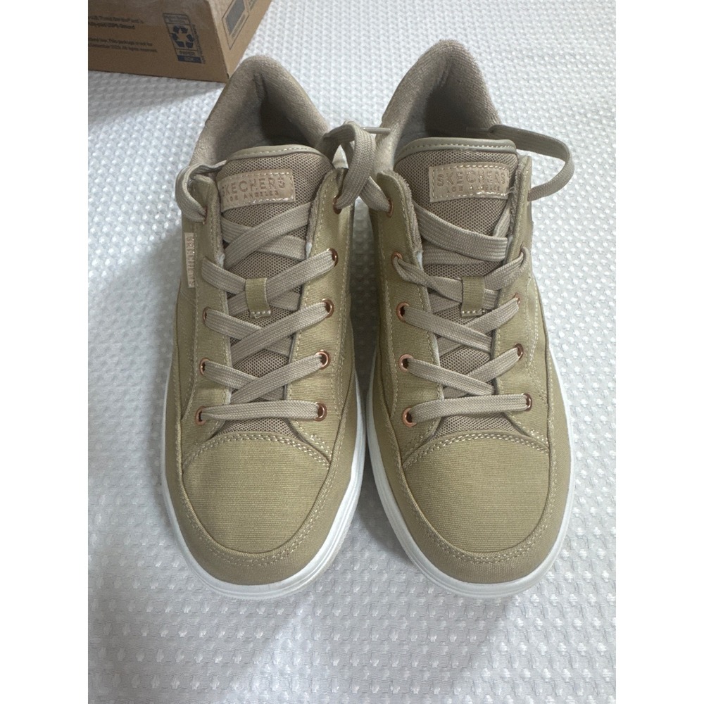 Skechers Sneakers Womens 10 Wide Arch Fit Arcade Taupe Walking 177190W NWOB